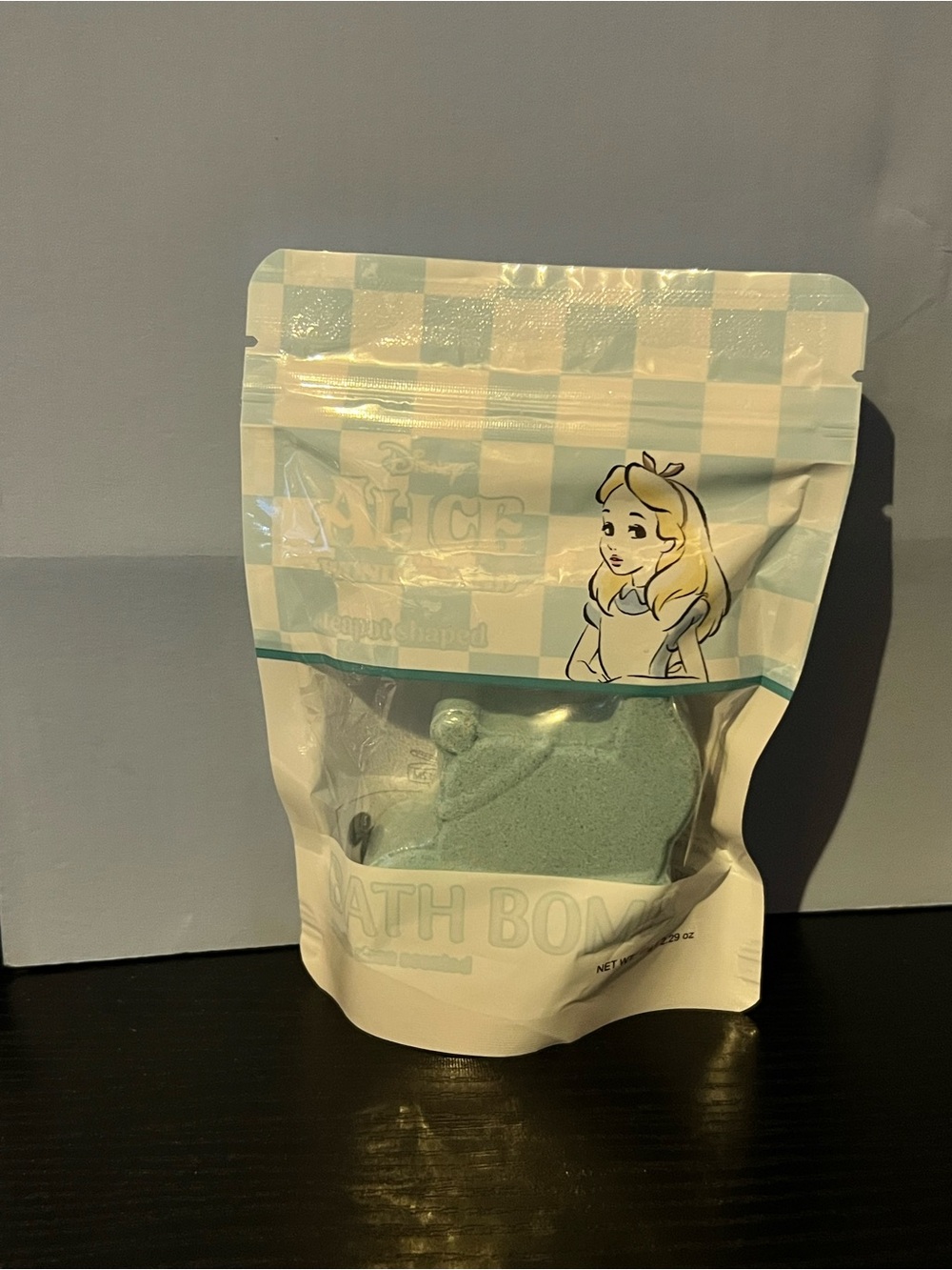 Disney Alice in Wonderland Spa Gift Bundle Bath Set - Picture 4 of 6